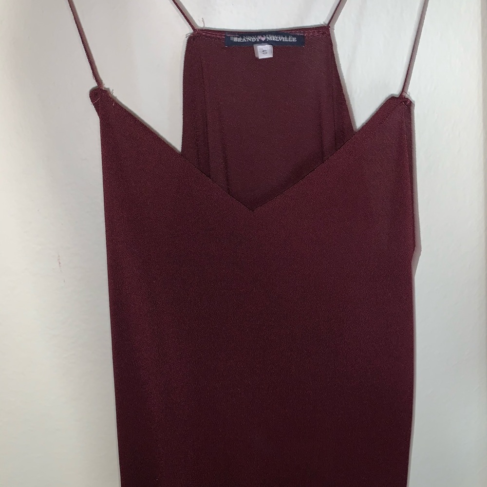 BRANDY MELVILLE- MAROON FLOWY TOP